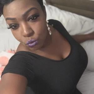 Meet your Posher, Saundra